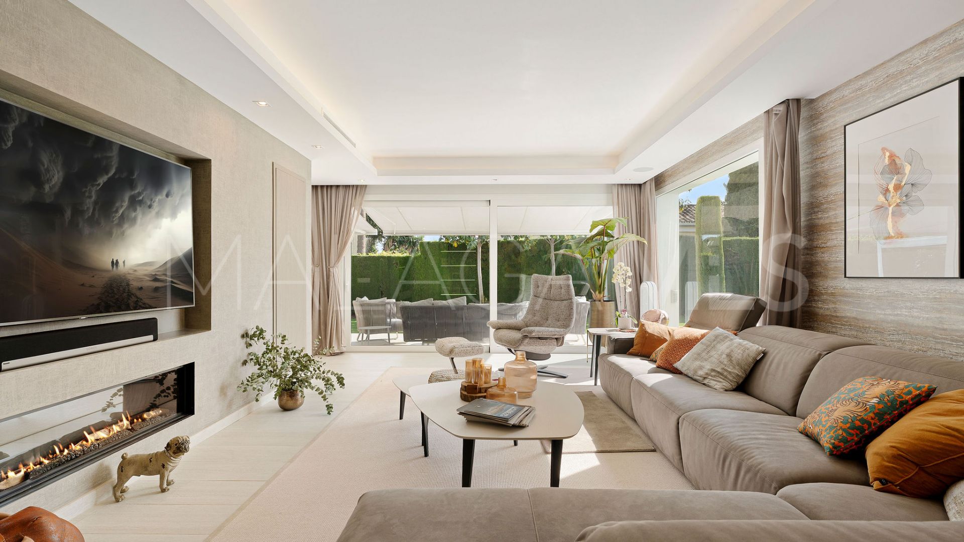 5 bedrooms villa for sale in Los Naranjos