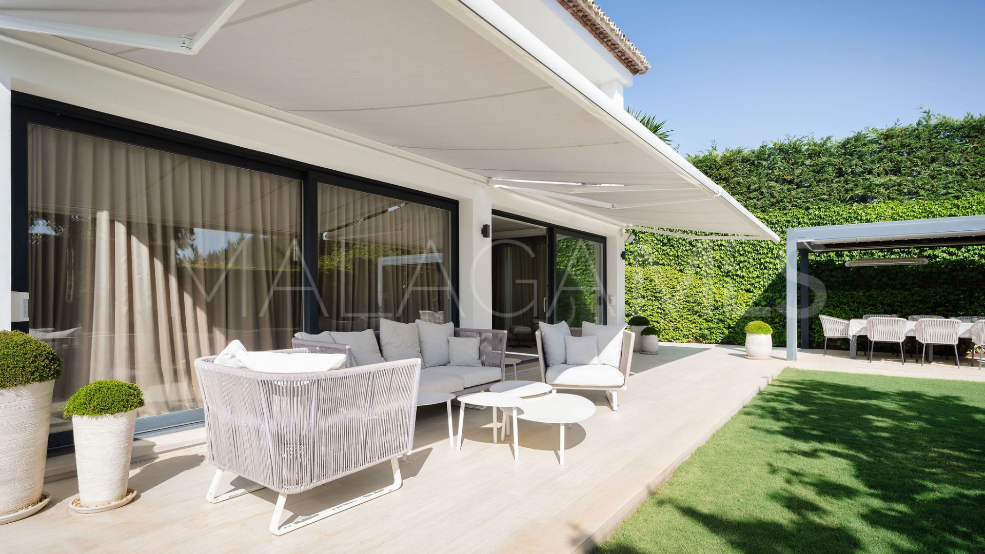 5 bedrooms villa for sale in Los Naranjos