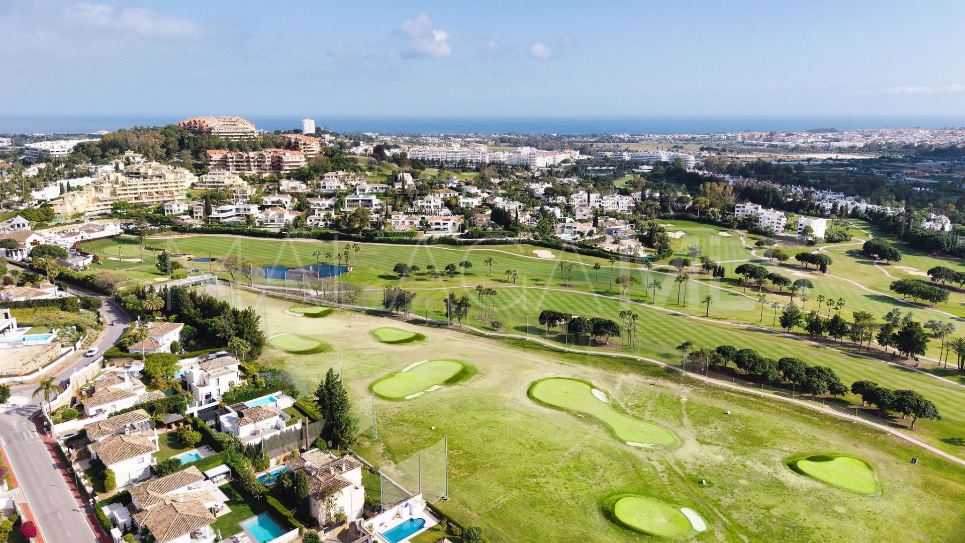 5 bedrooms villa for sale in Los Naranjos