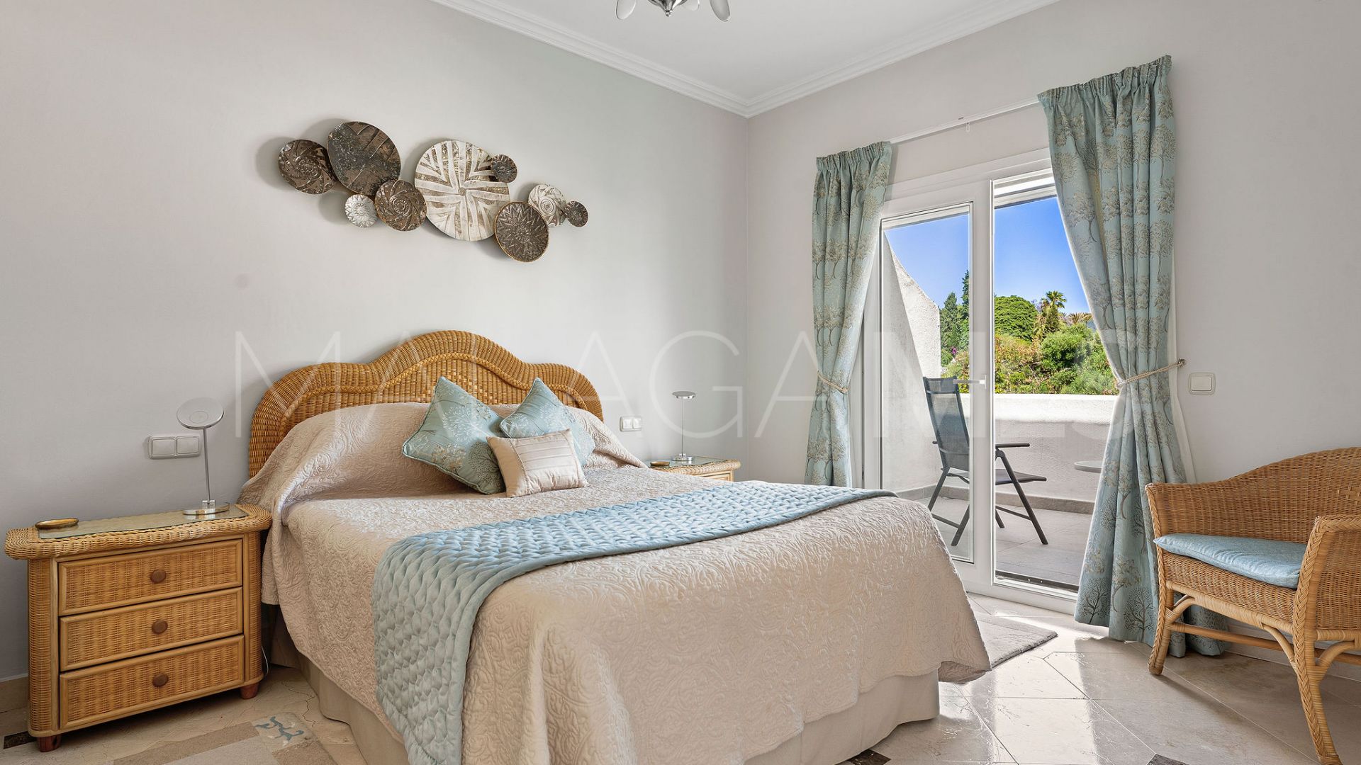Maison de ville for sale in Nueva Andalucia