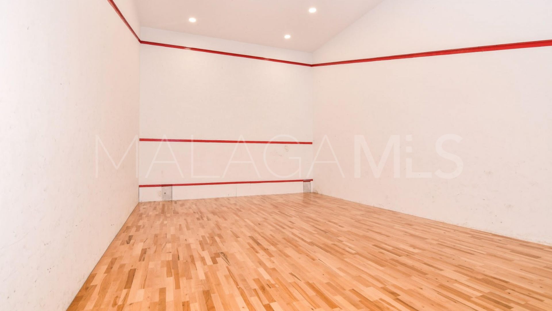 For sale apartment in Marbella House