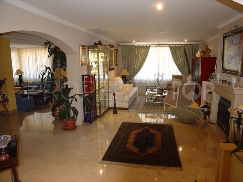 For sale 4 bedrooms villa in El Mirador