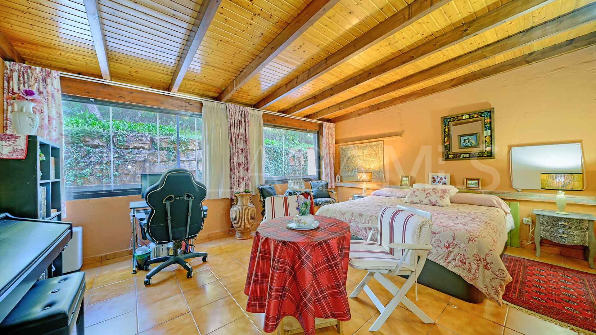 Costa Nagüeles III ground floor apartment for sale