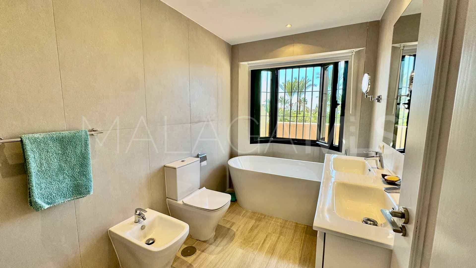 Maison de ville for sale in Jardines de Doña Maria