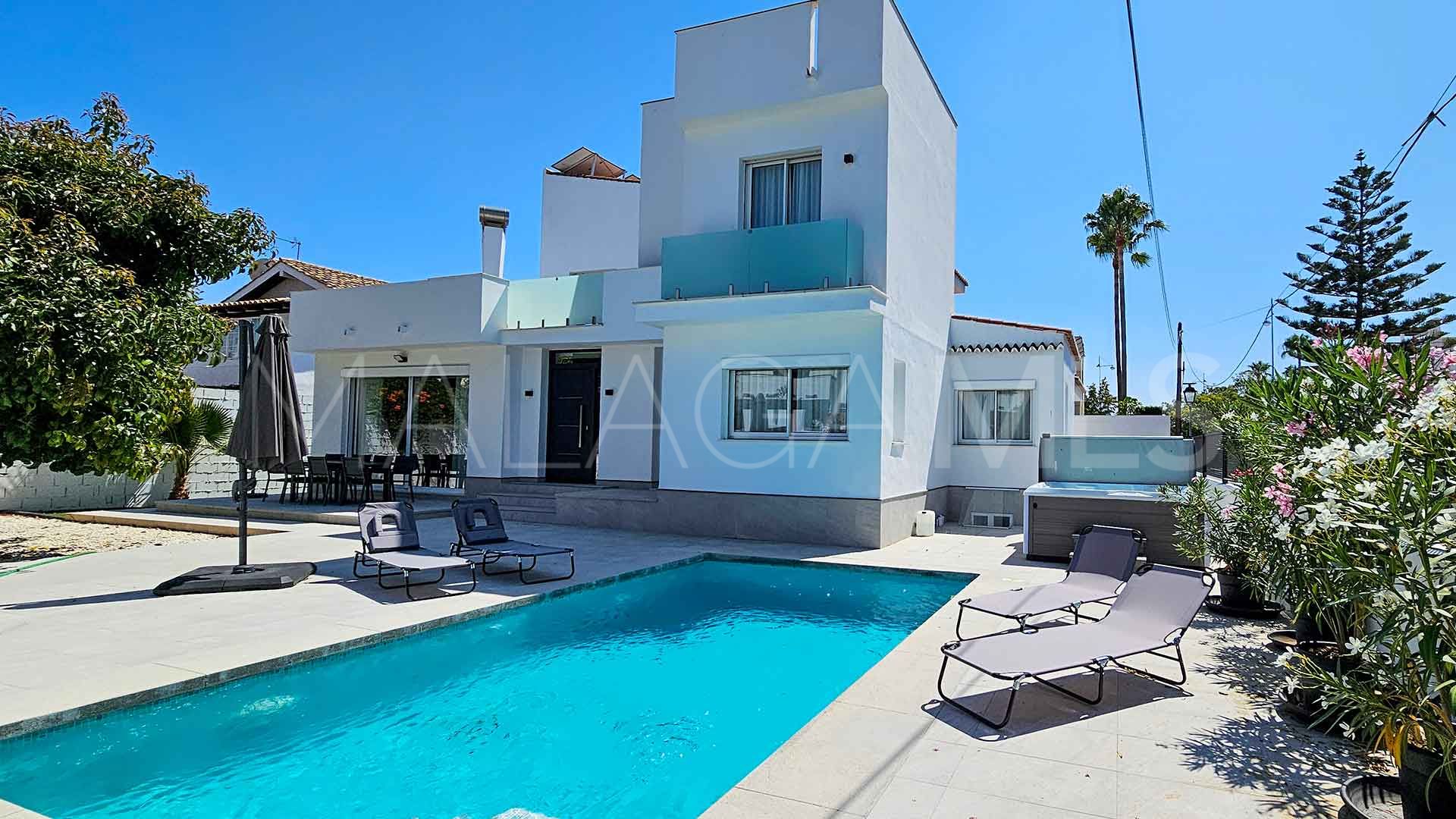 Villa a la venta in Cortijo Blanco