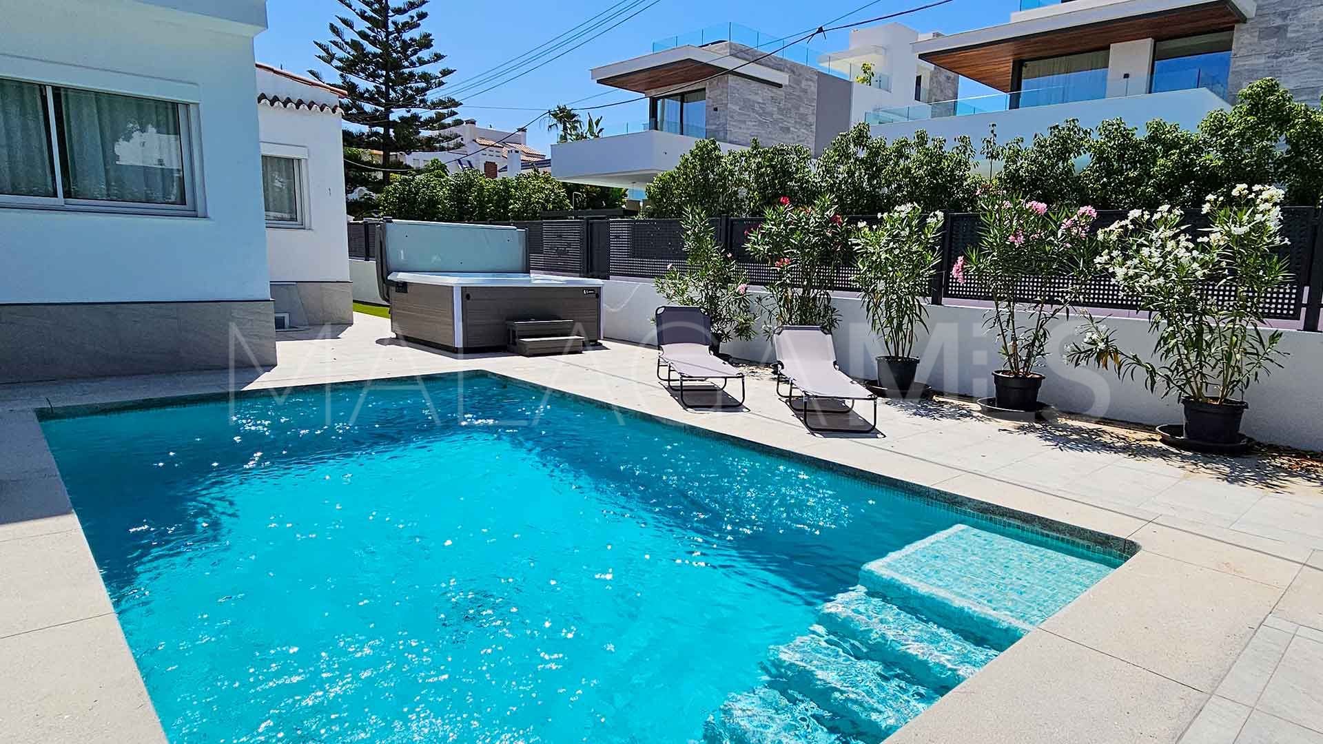 Villa a la venta in Cortijo Blanco