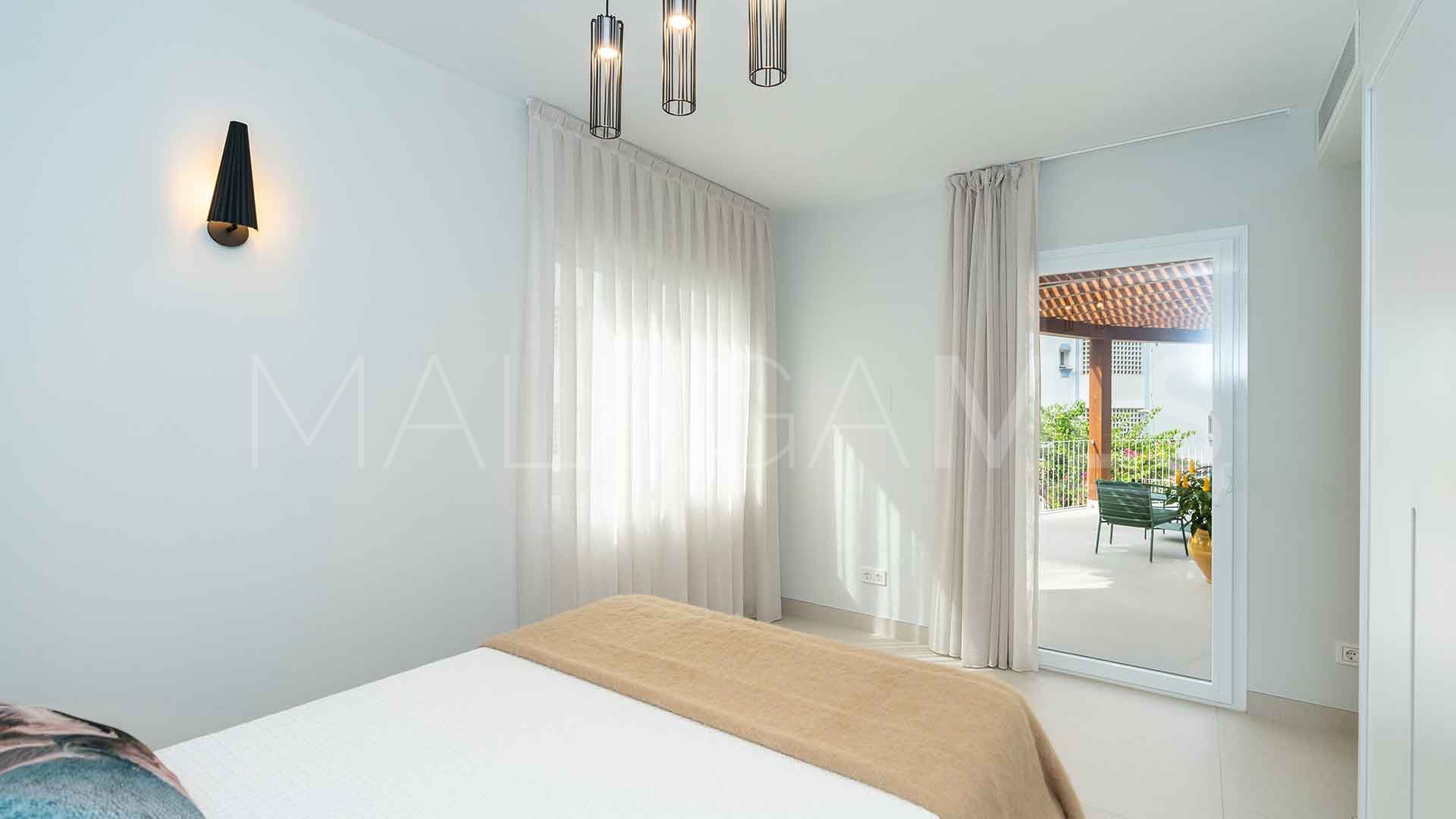 Villa for sale in Huerta Belón