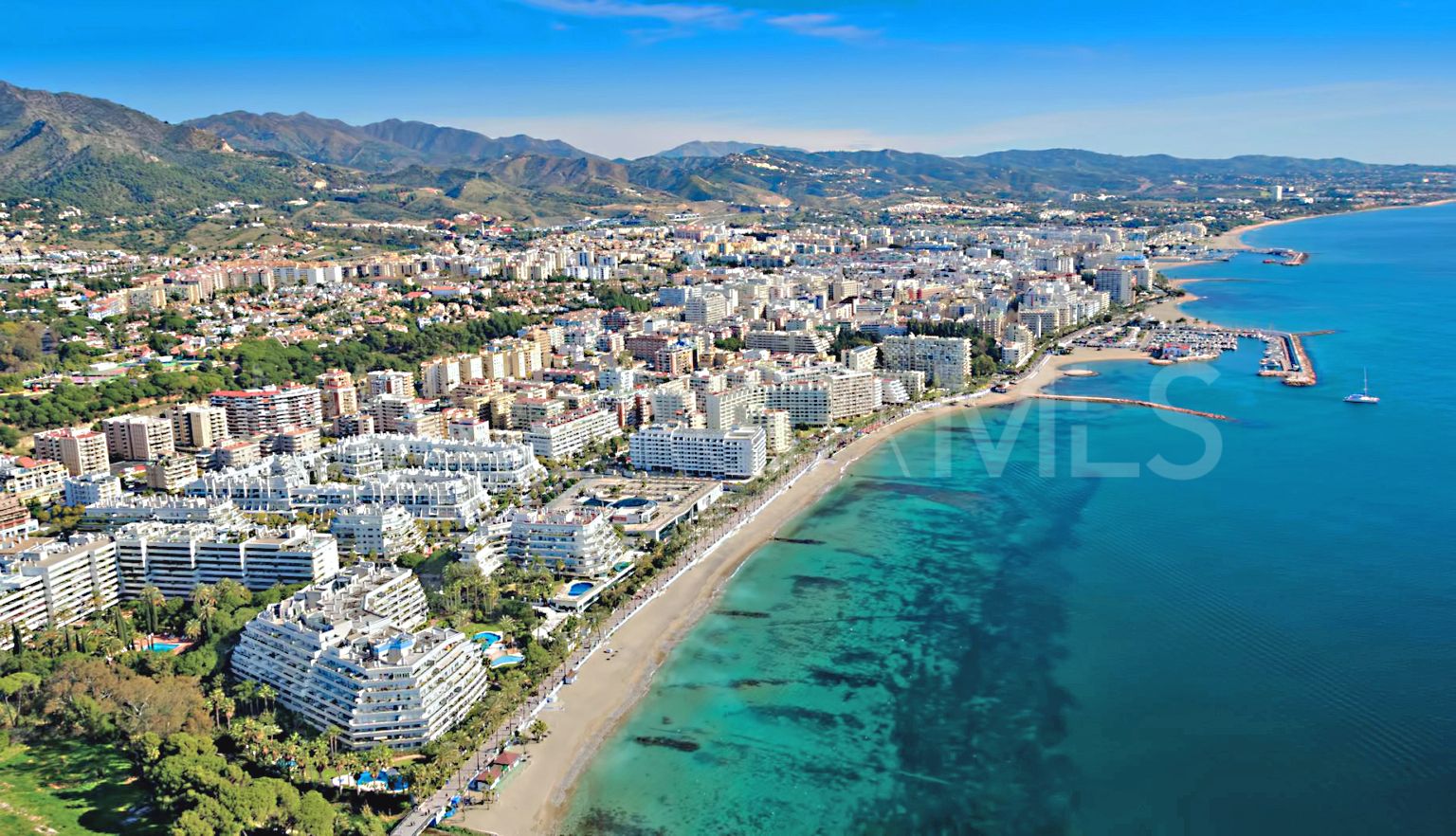 Villa for sale in Huerta Belón