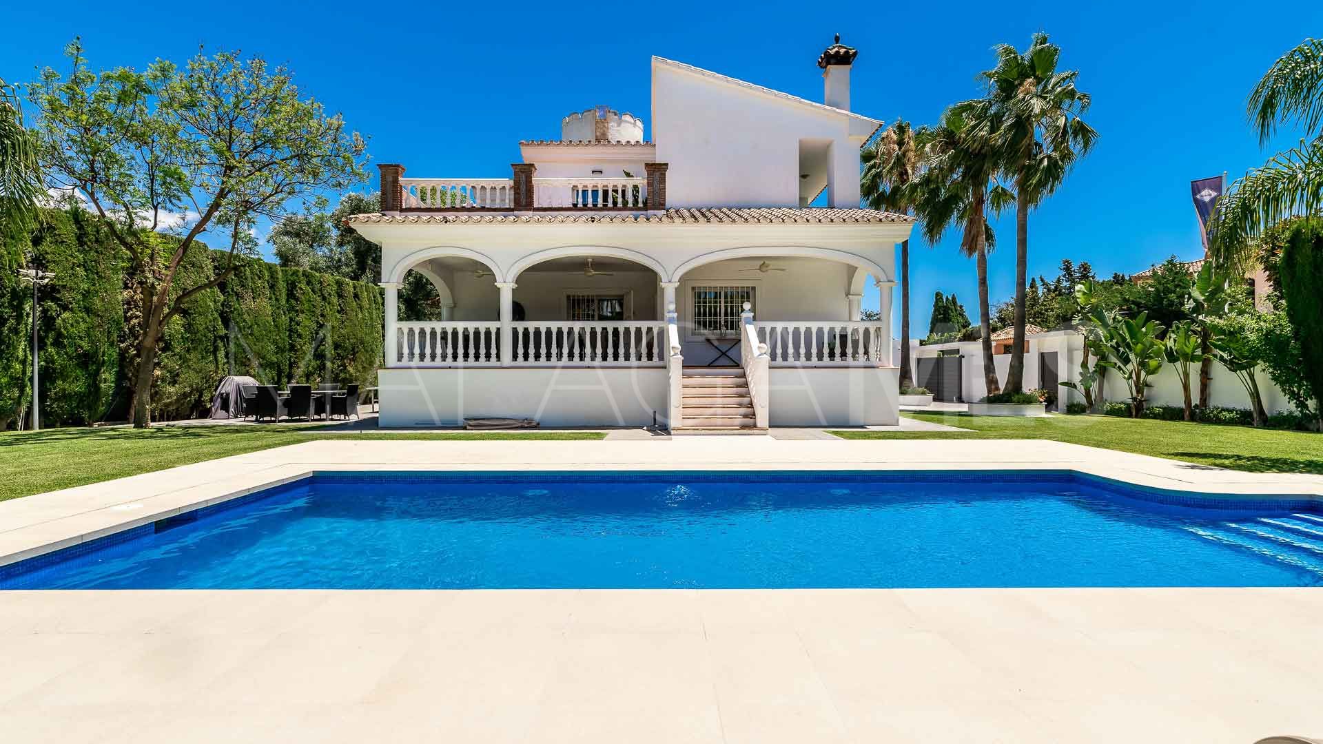 Villa for sale in Atalaya de Rio Verde