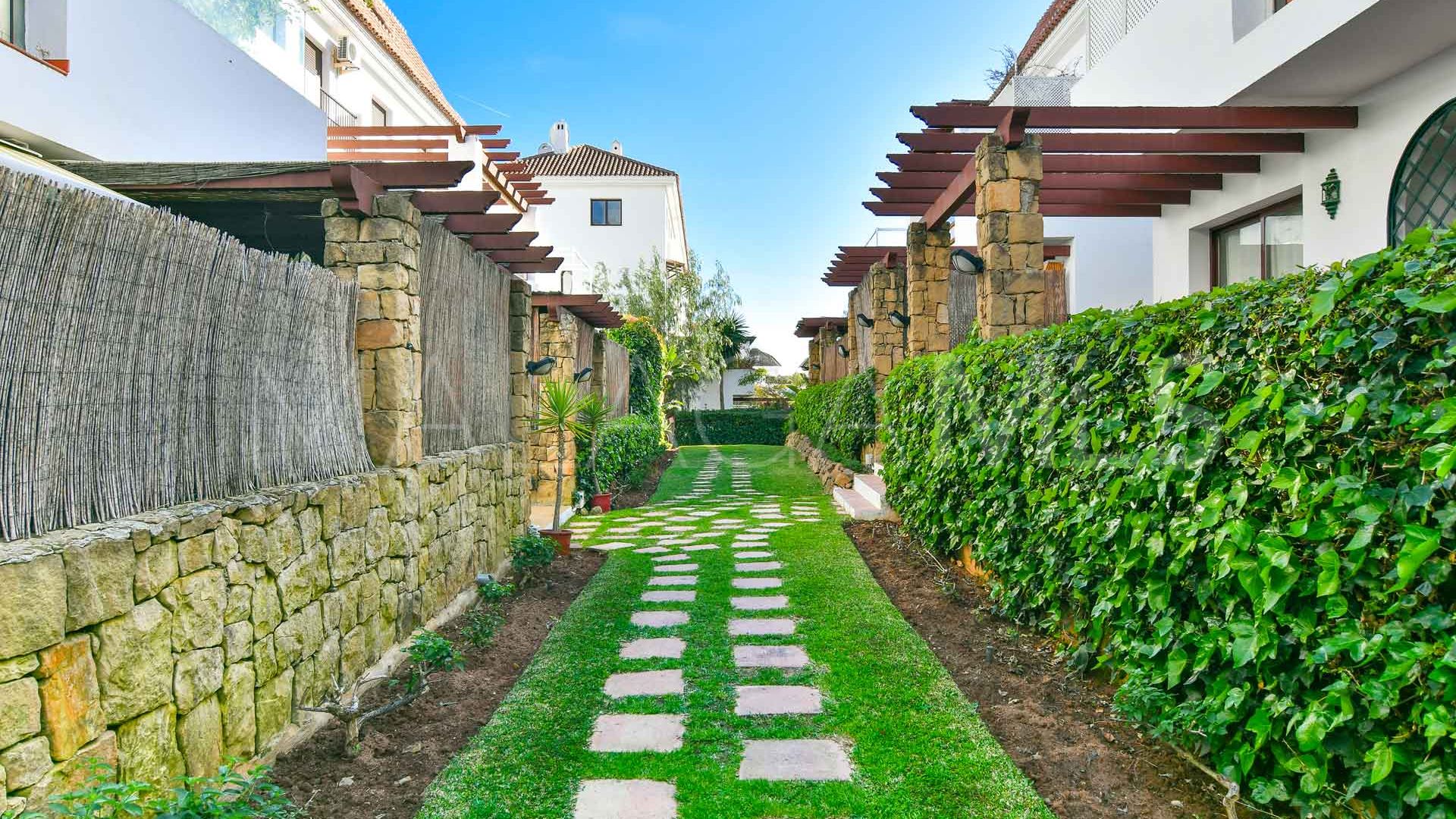 Markplanslägenhet for sale in Coto Real II