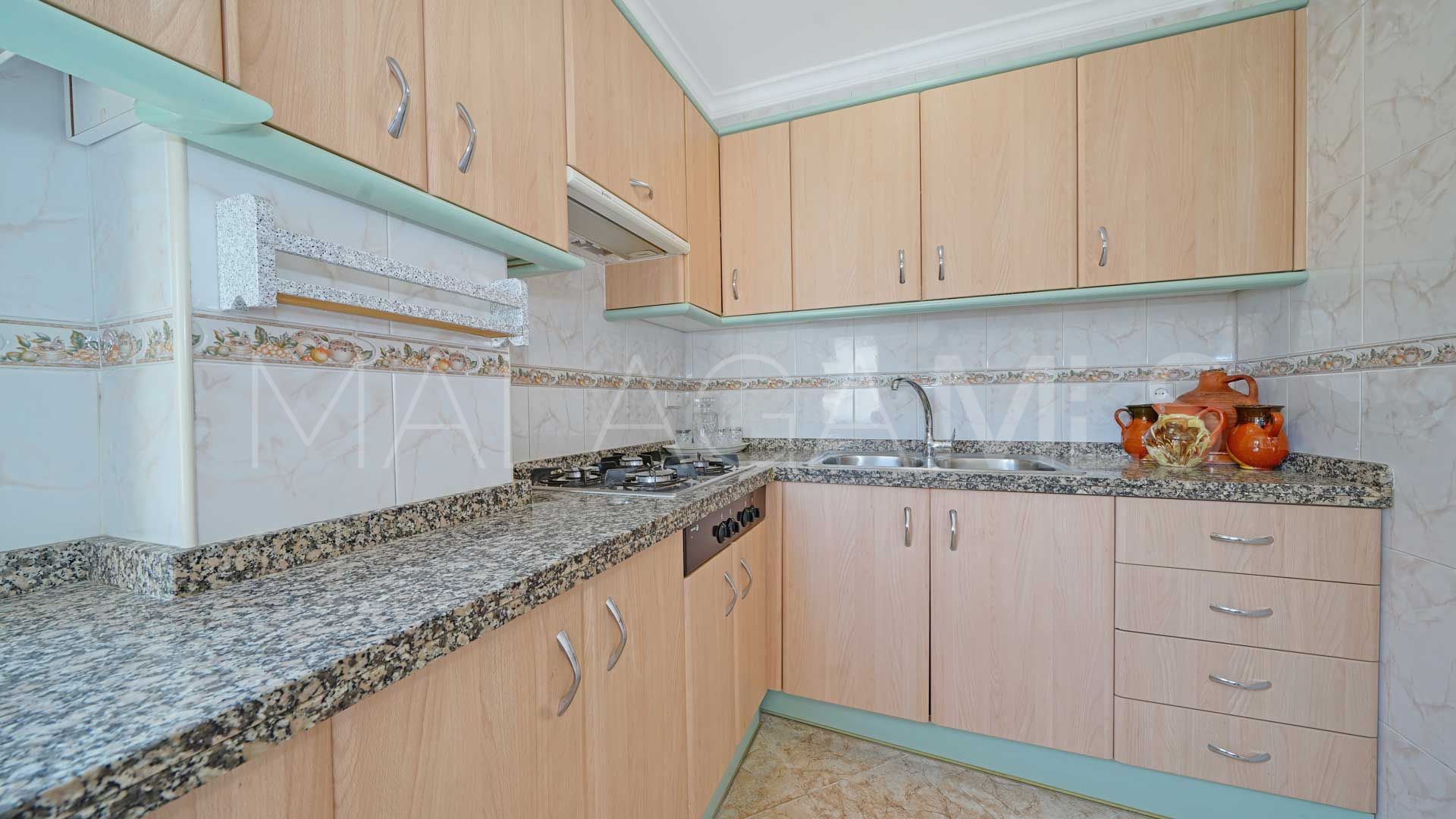 Se vende Ático with 2 bedrooms in Marbella Ciudad