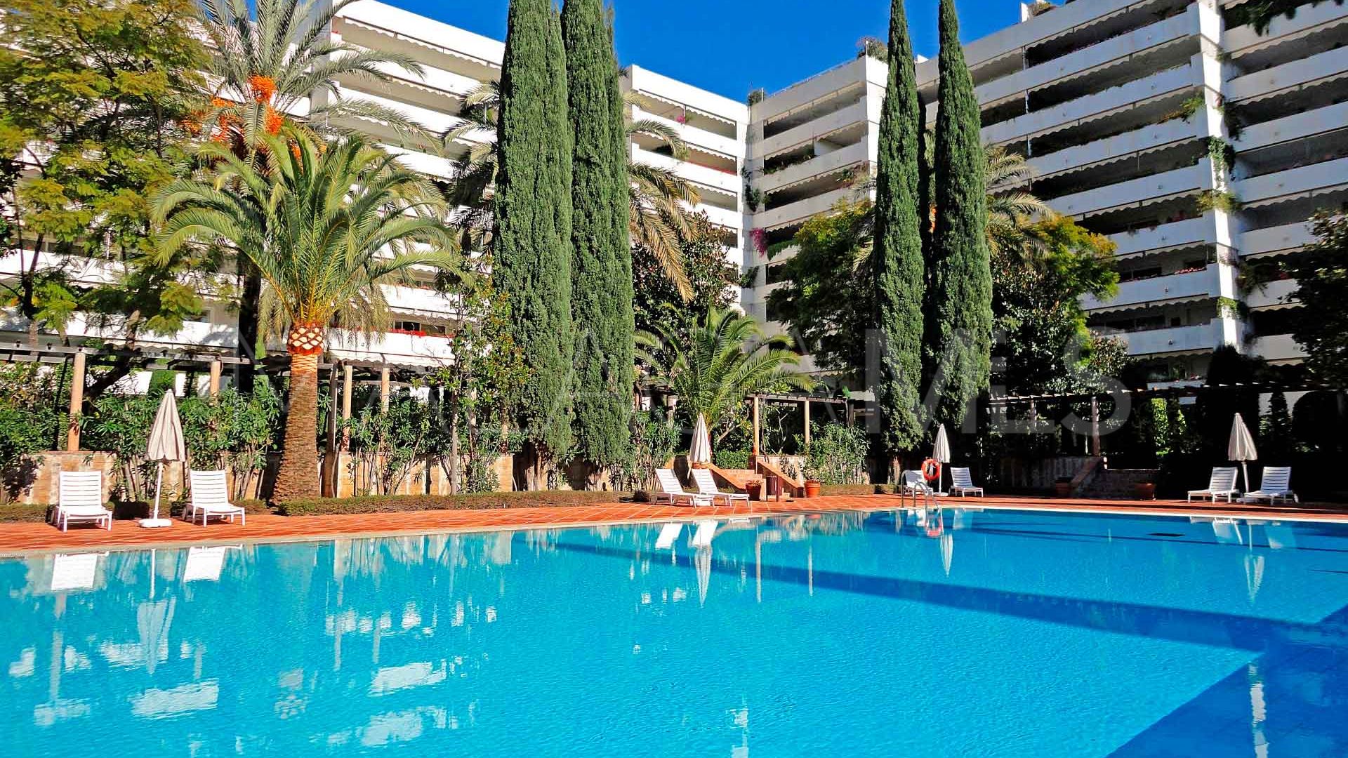Don Gonzalo apartment for sale