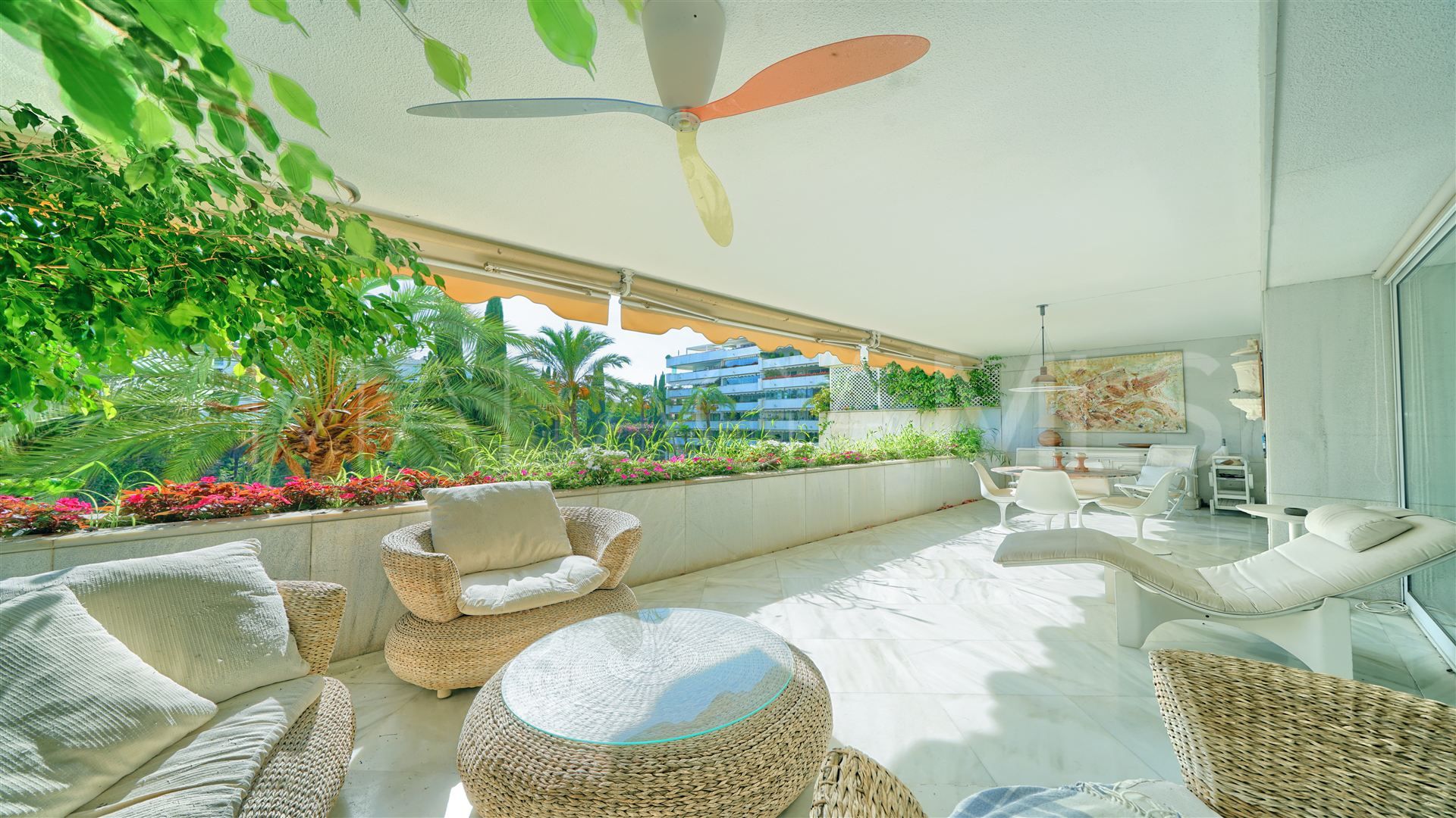 Don Gonzalo apartment for sale