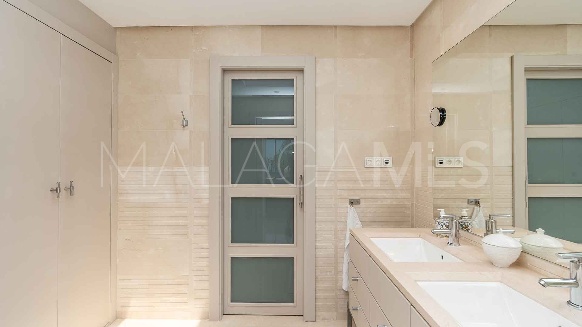 Penthouse with 2 bedrooms for sale in Mansion Club