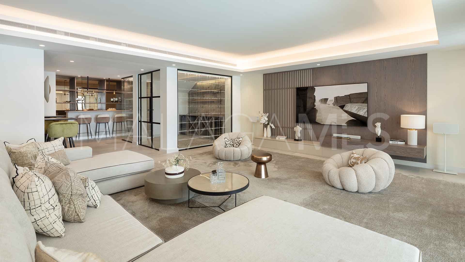 Villa for sale in El Madroñal