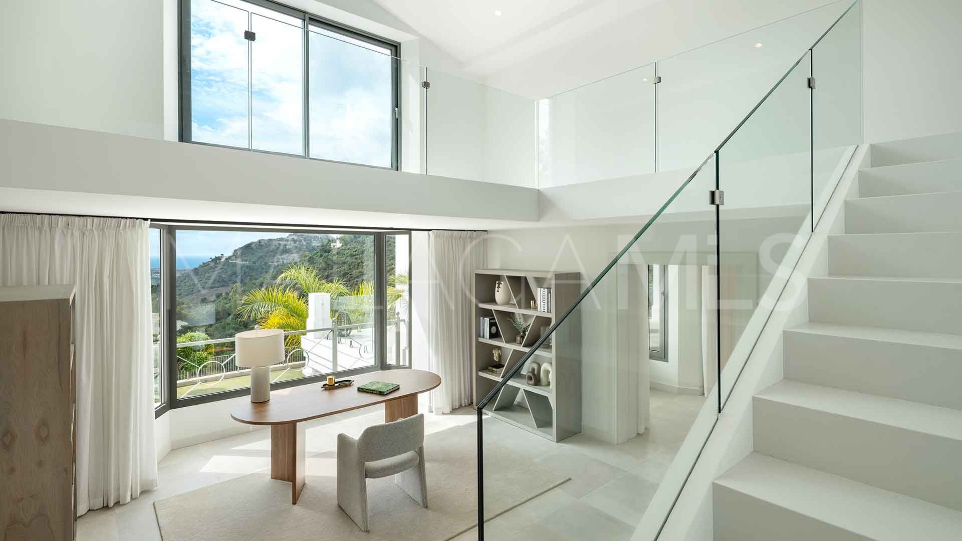 Villa for sale in El Madroñal