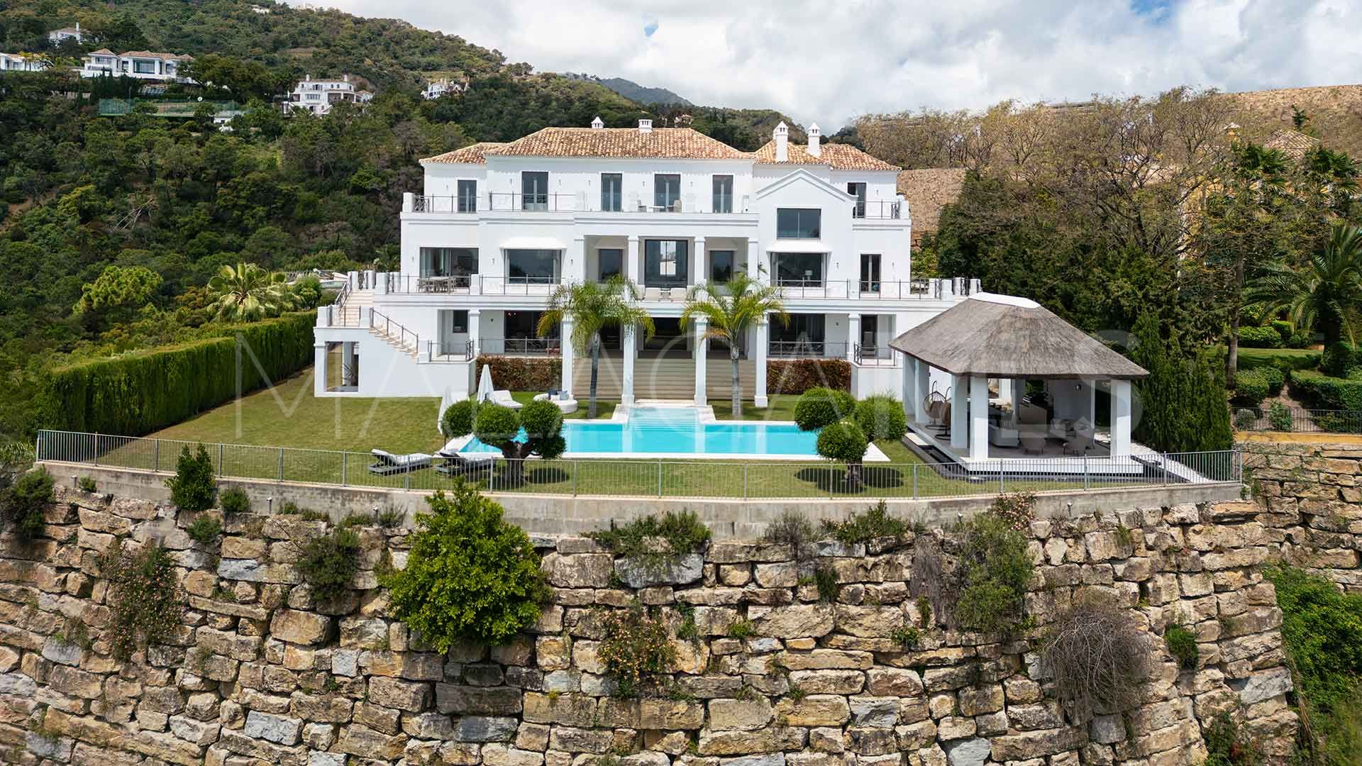 Villa for sale in El Madroñal