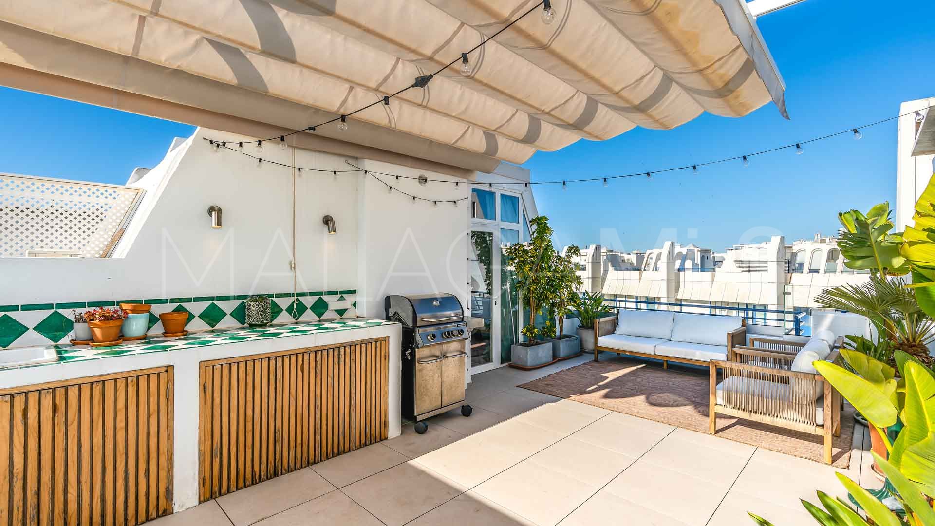 Se vende Ático with 2 bedrooms in Marbella House