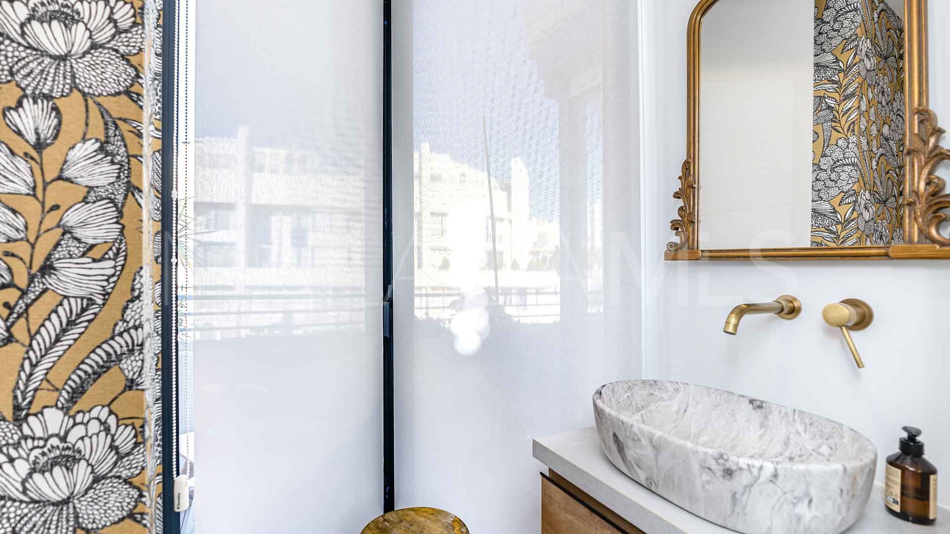 Se vende Ático with 2 bedrooms in Marbella House