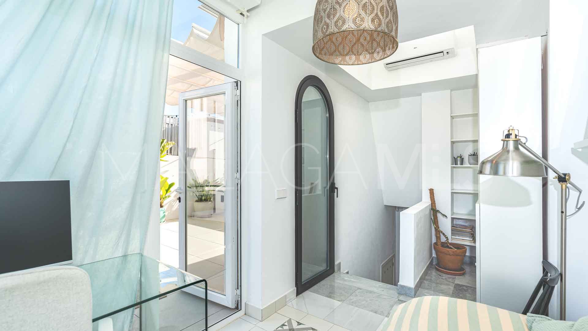 Se vende Ático with 2 bedrooms in Marbella House