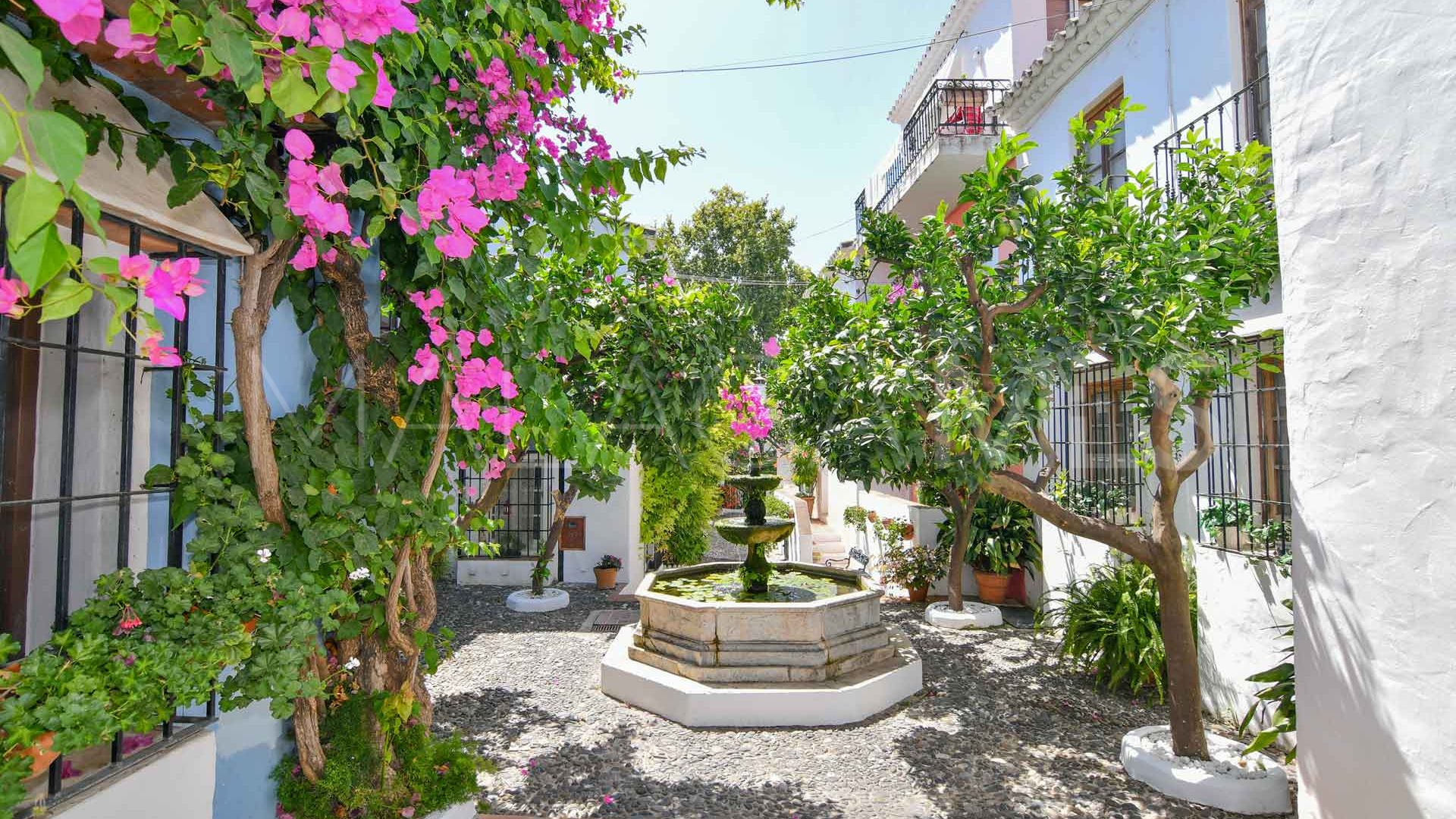 Se vende restaurante in La Virginia with 2 bedrooms