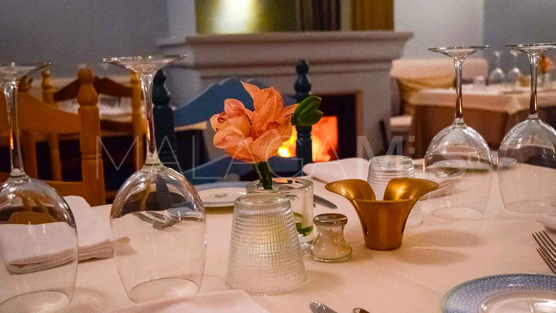 Se vende restaurante in La Virginia with 2 bedrooms