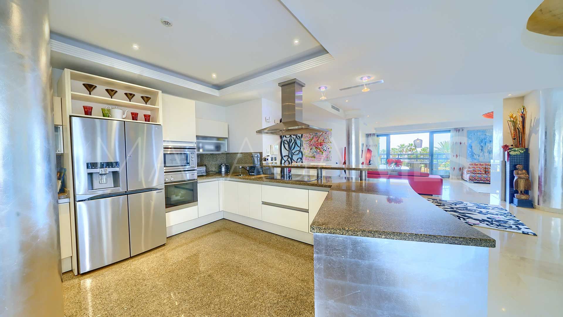 Lägenhet for sale in Laguna de Banus