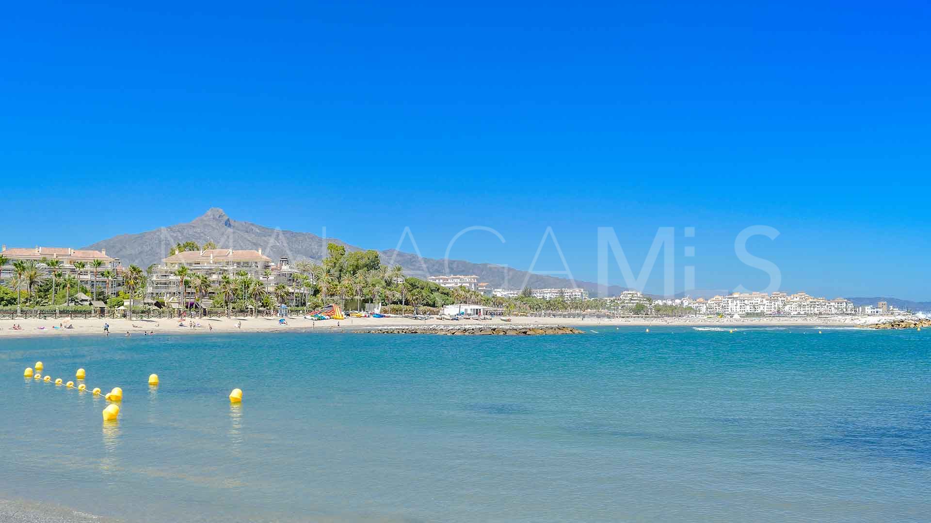 Lägenhet for sale in Laguna de Banus