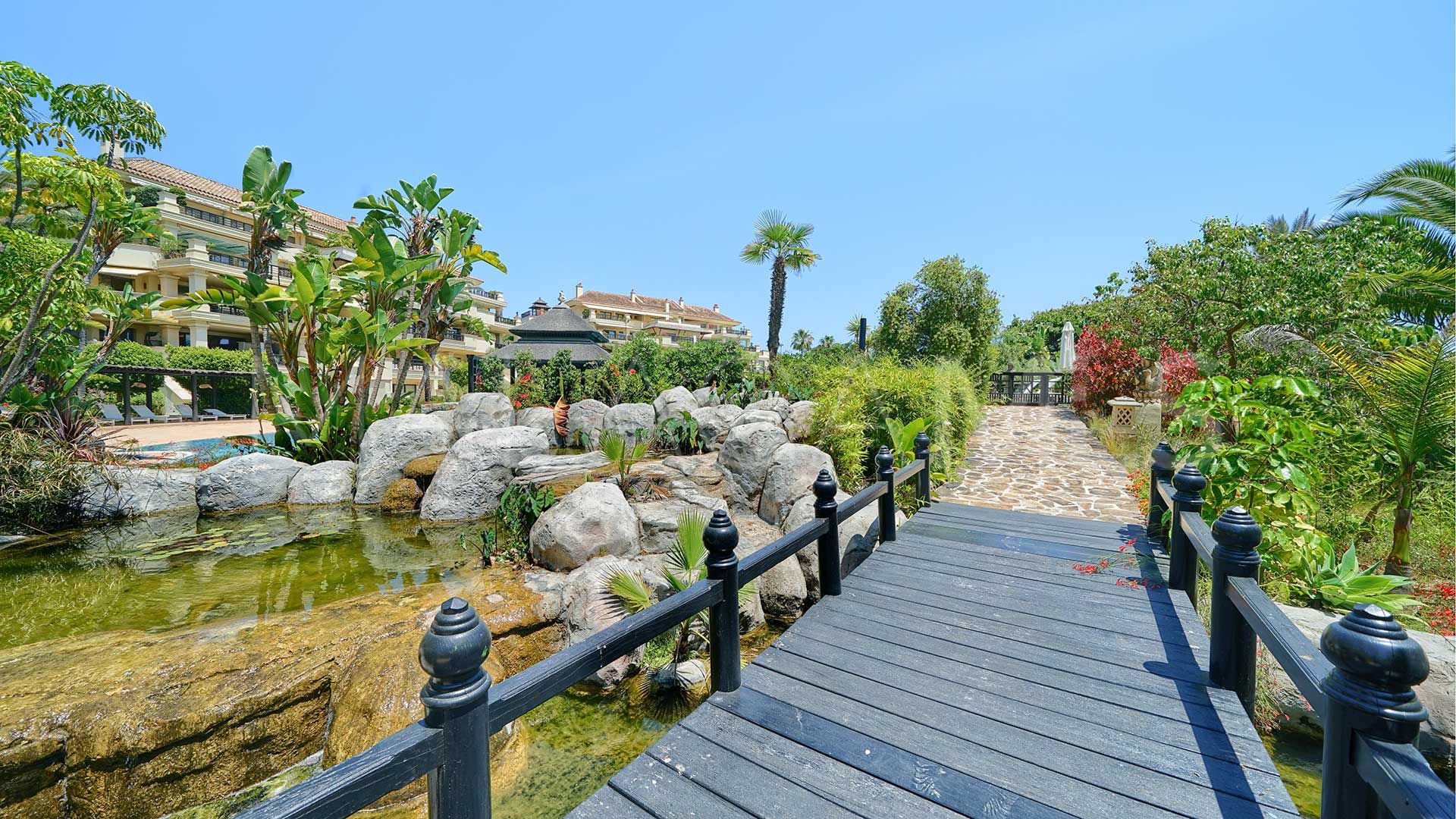 Lägenhet for sale in Laguna de Banus