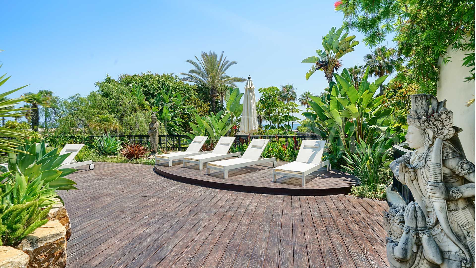 Lägenhet for sale in Laguna de Banus