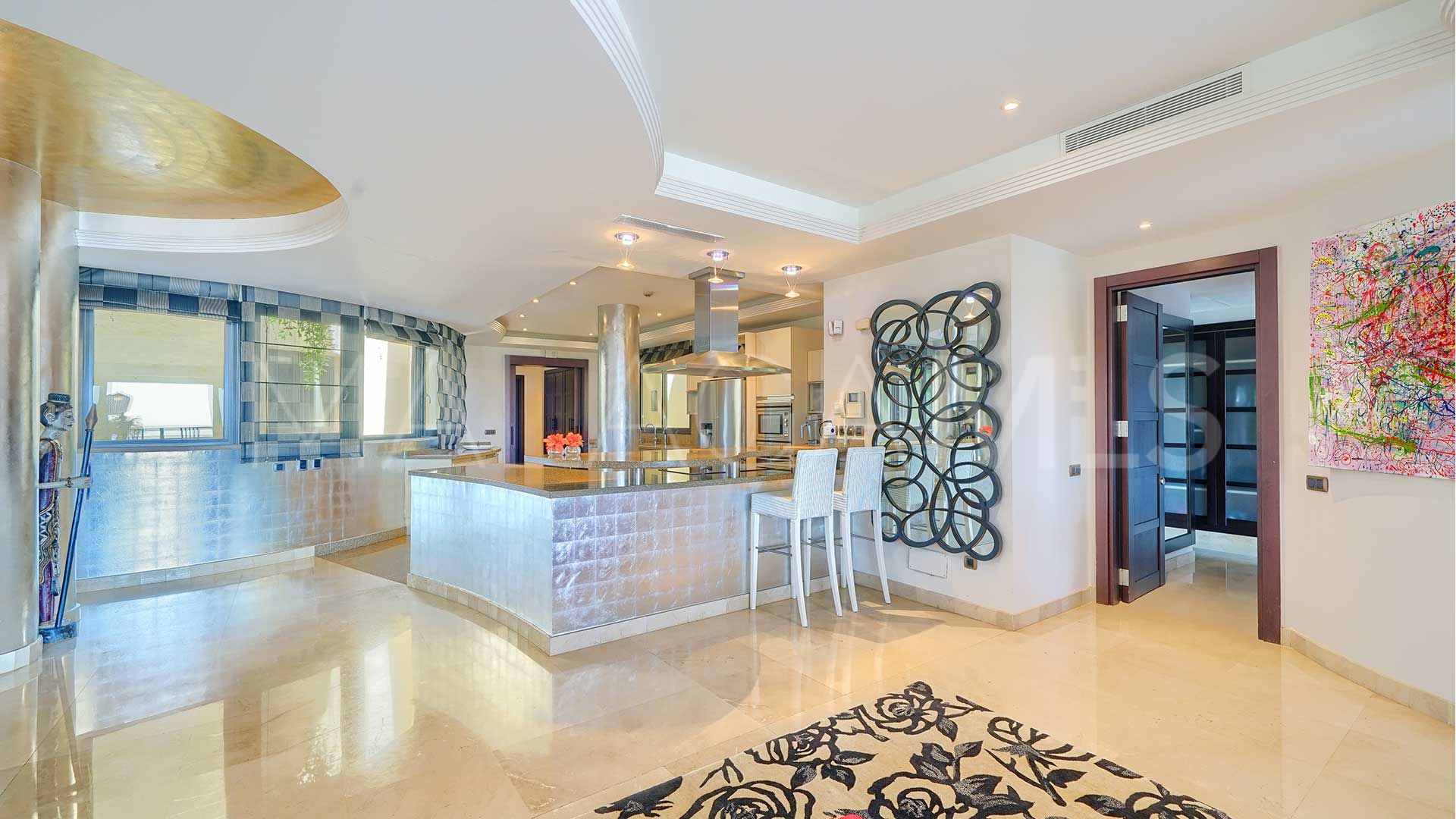 Lägenhet for sale in Laguna de Banus