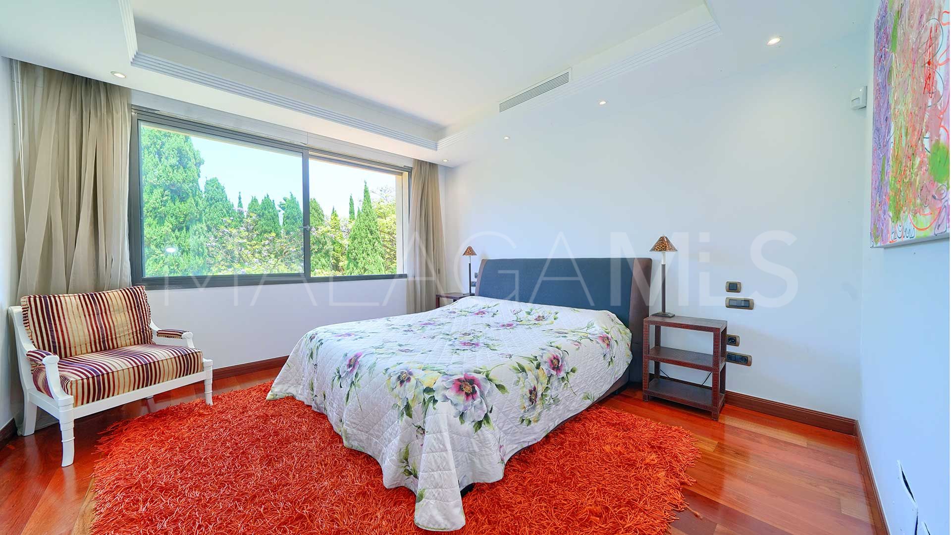 Lägenhet for sale in Laguna de Banus