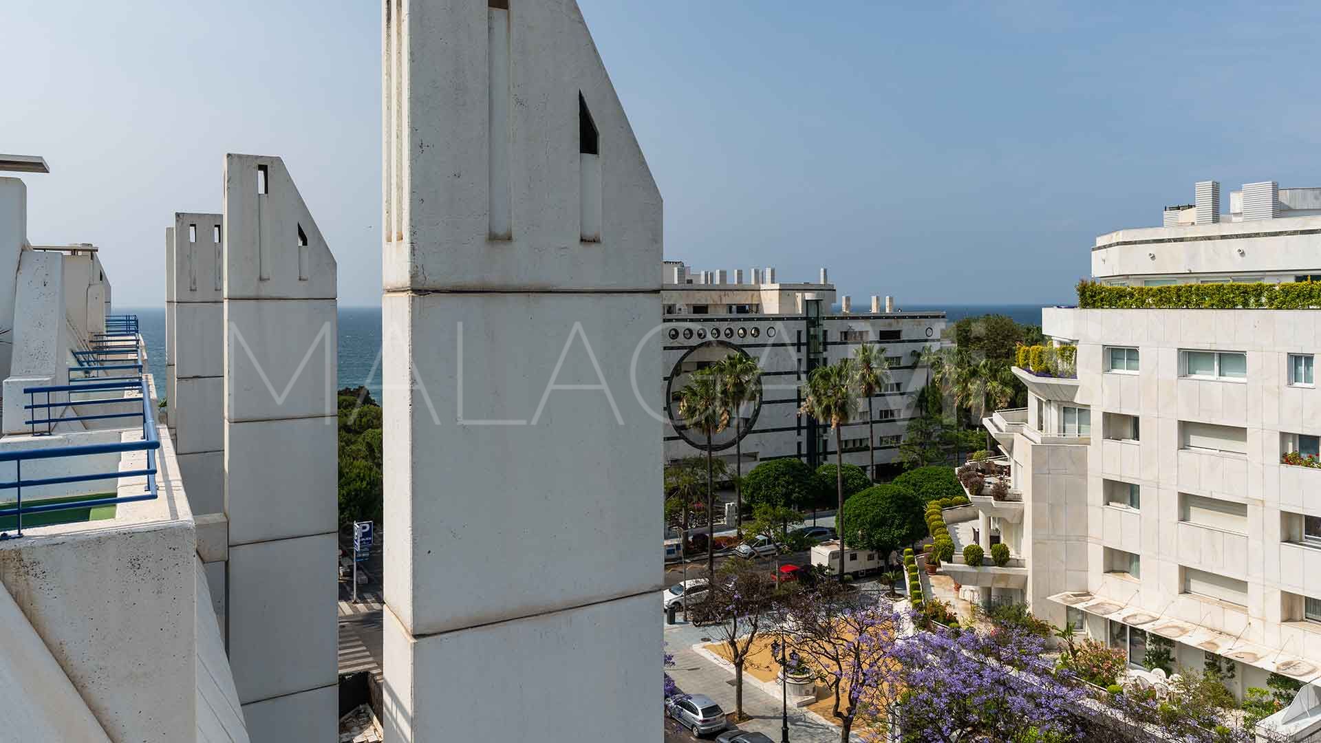 For sale 2 bedrooms penthouse in Marbella House