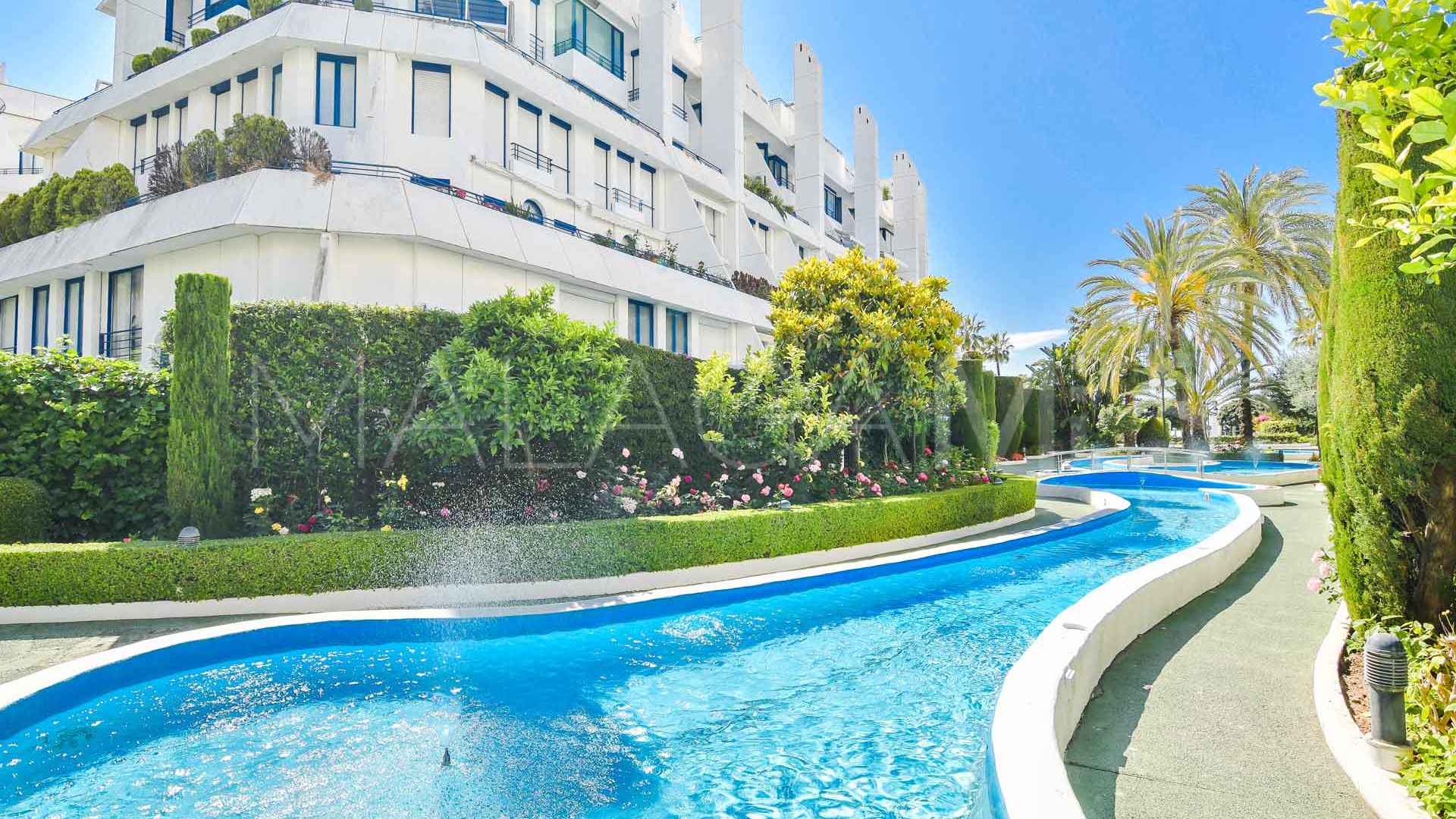 For sale 2 bedrooms penthouse in Marbella House