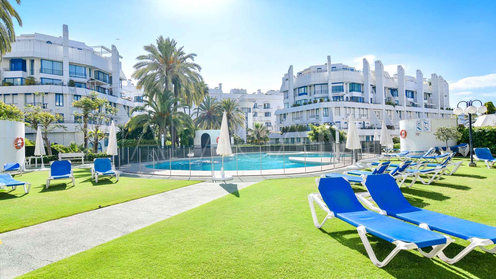 For sale 2 bedrooms penthouse in Marbella House