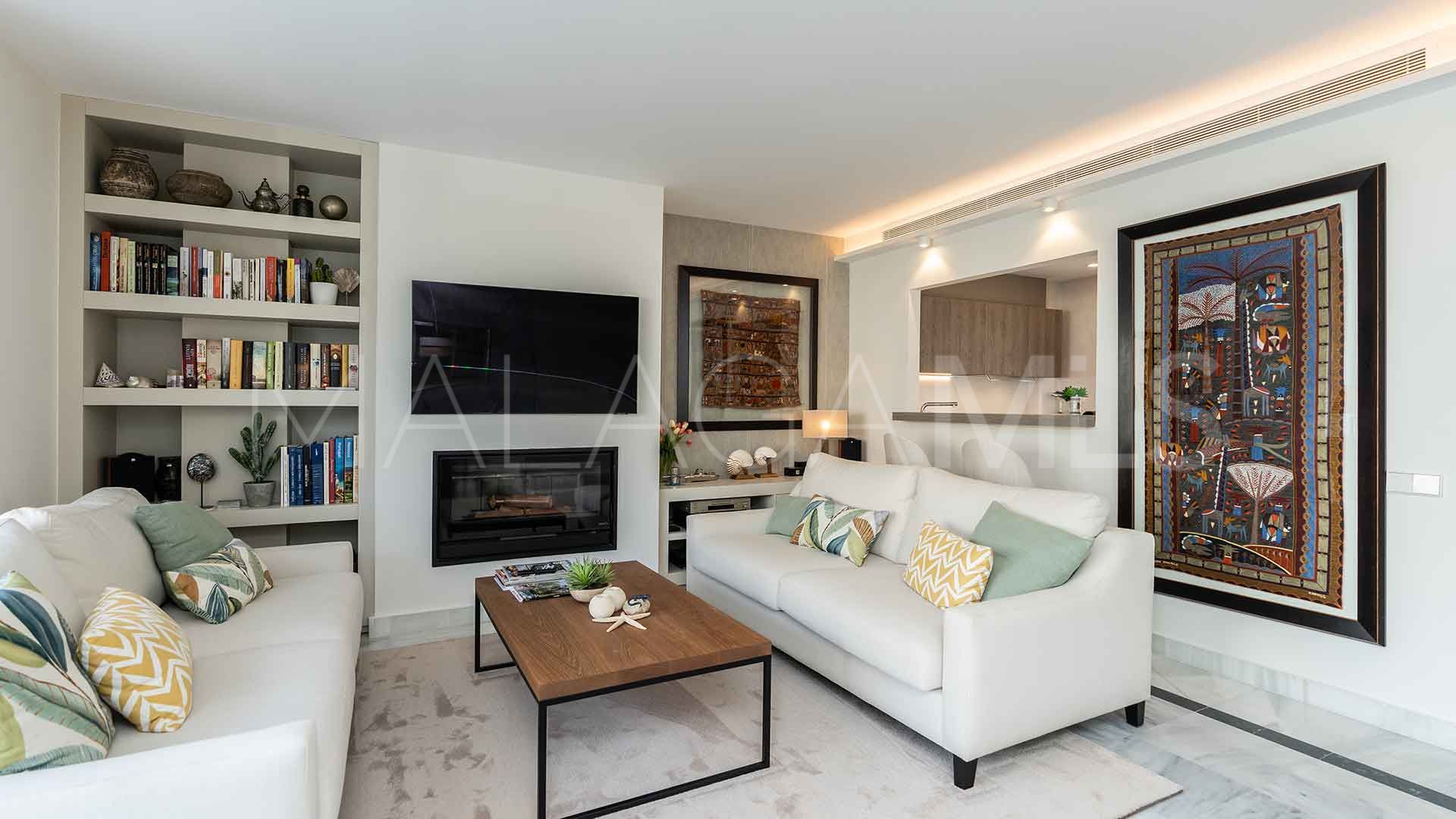 For sale 2 bedrooms penthouse in Marbella House