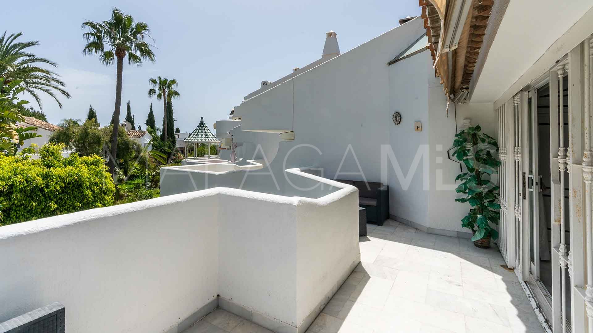 Radhus for sale in Marbella Golden Mile