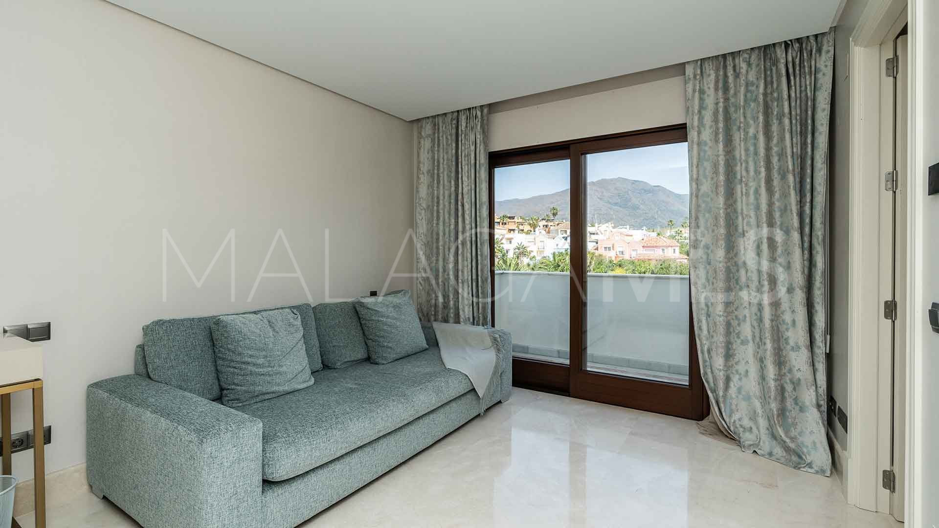 Appartement terrasse for sale in Doncella Beach