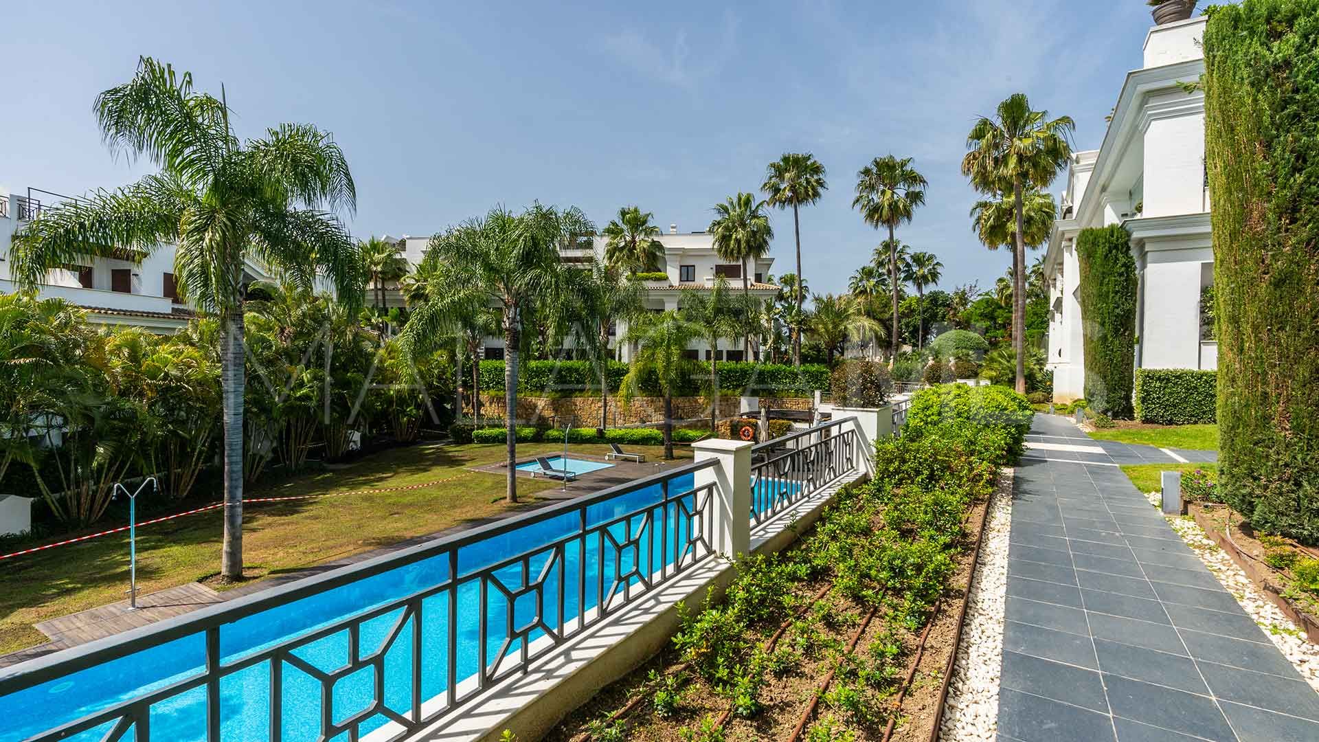 Appartement terrasse for sale in Doncella Beach