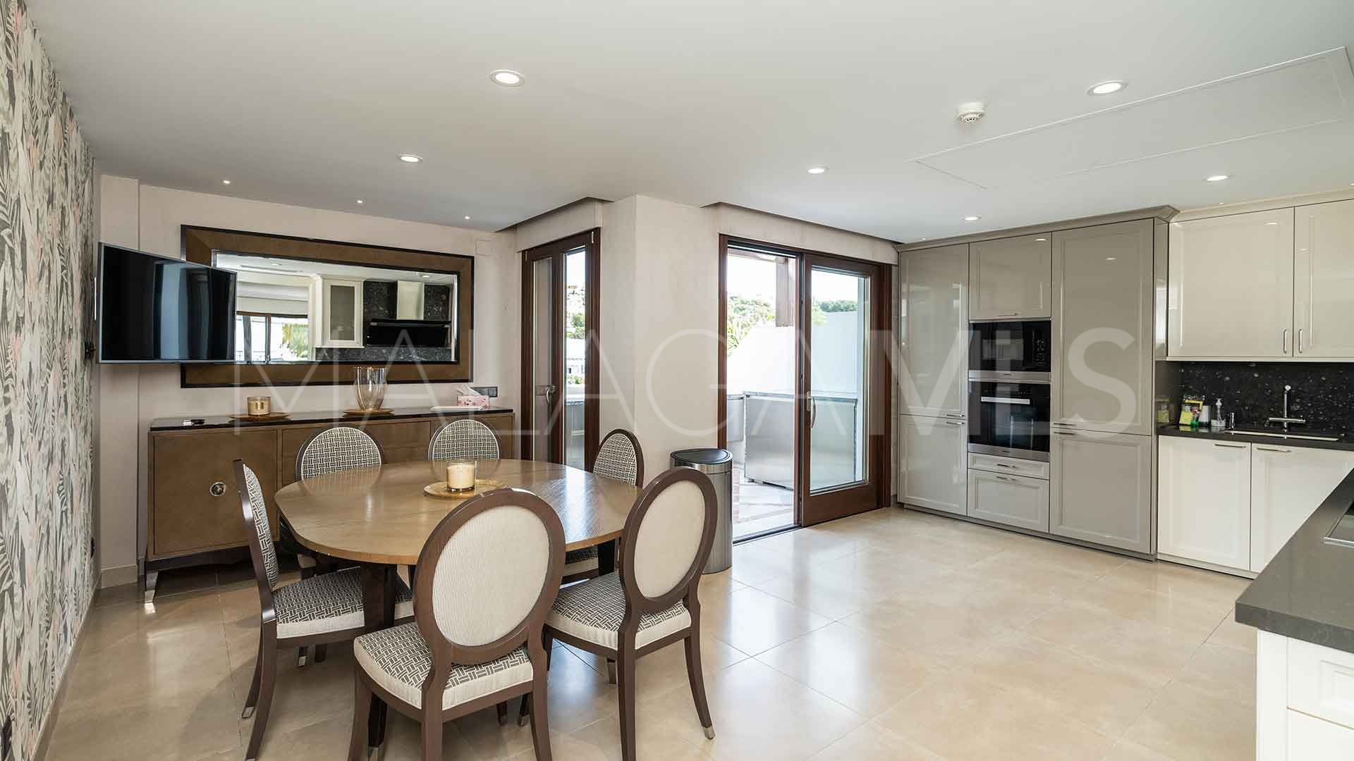 Appartement terrasse for sale in Doncella Beach