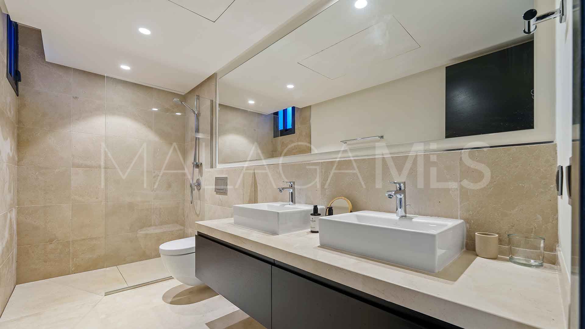 Villa for sale in Los Olivos