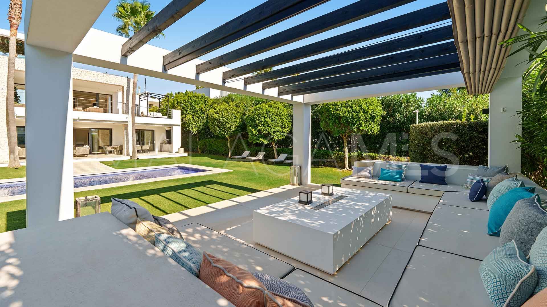 Villa for sale in Los Olivos