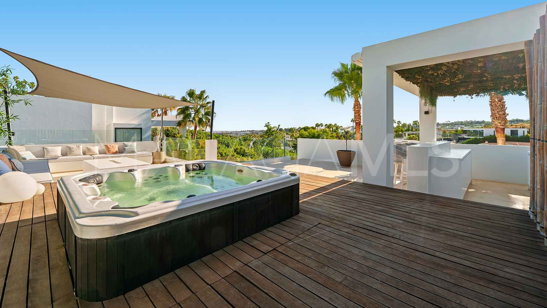 Villa for sale in Los Olivos