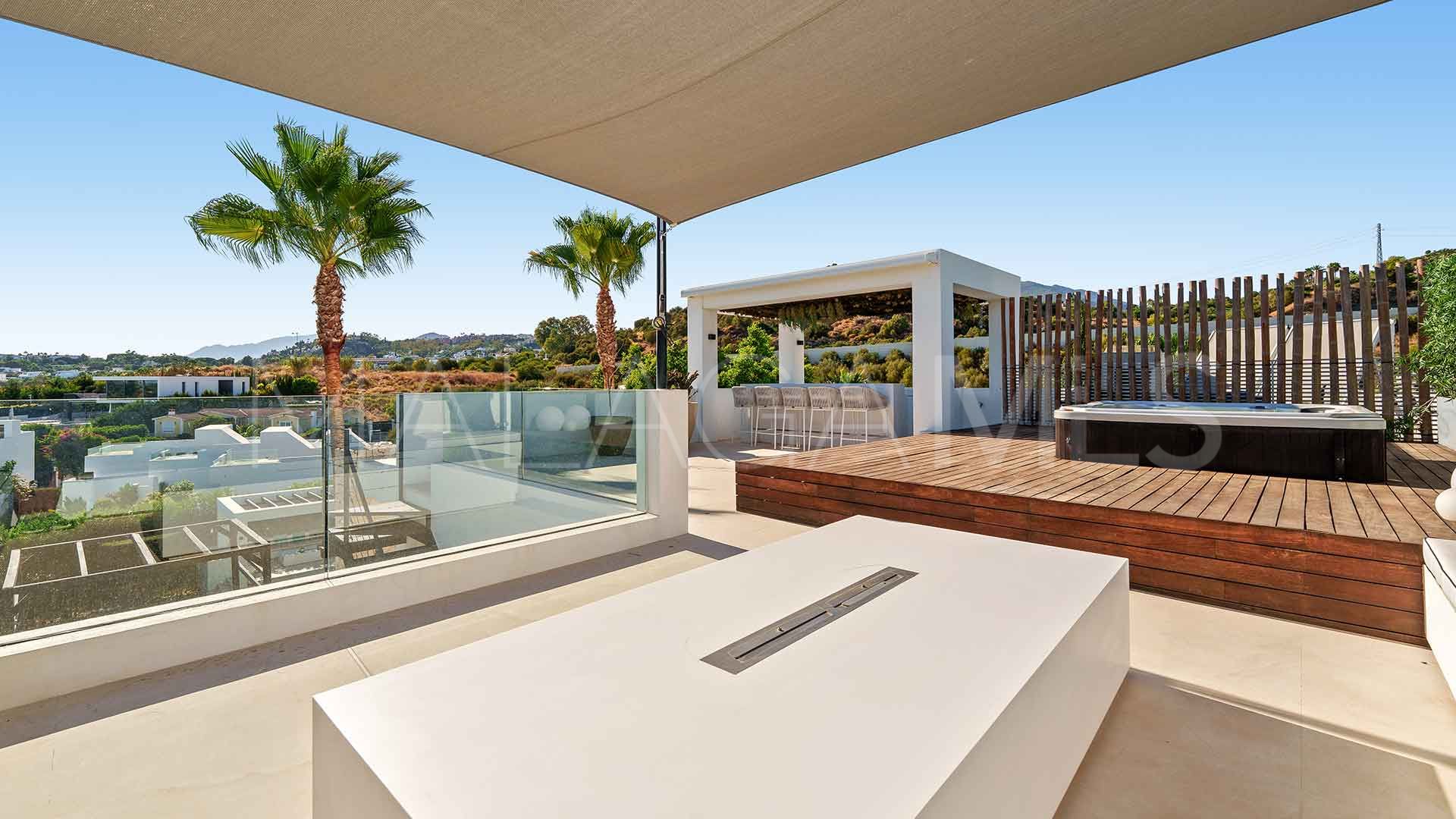 Villa for sale in Los Olivos