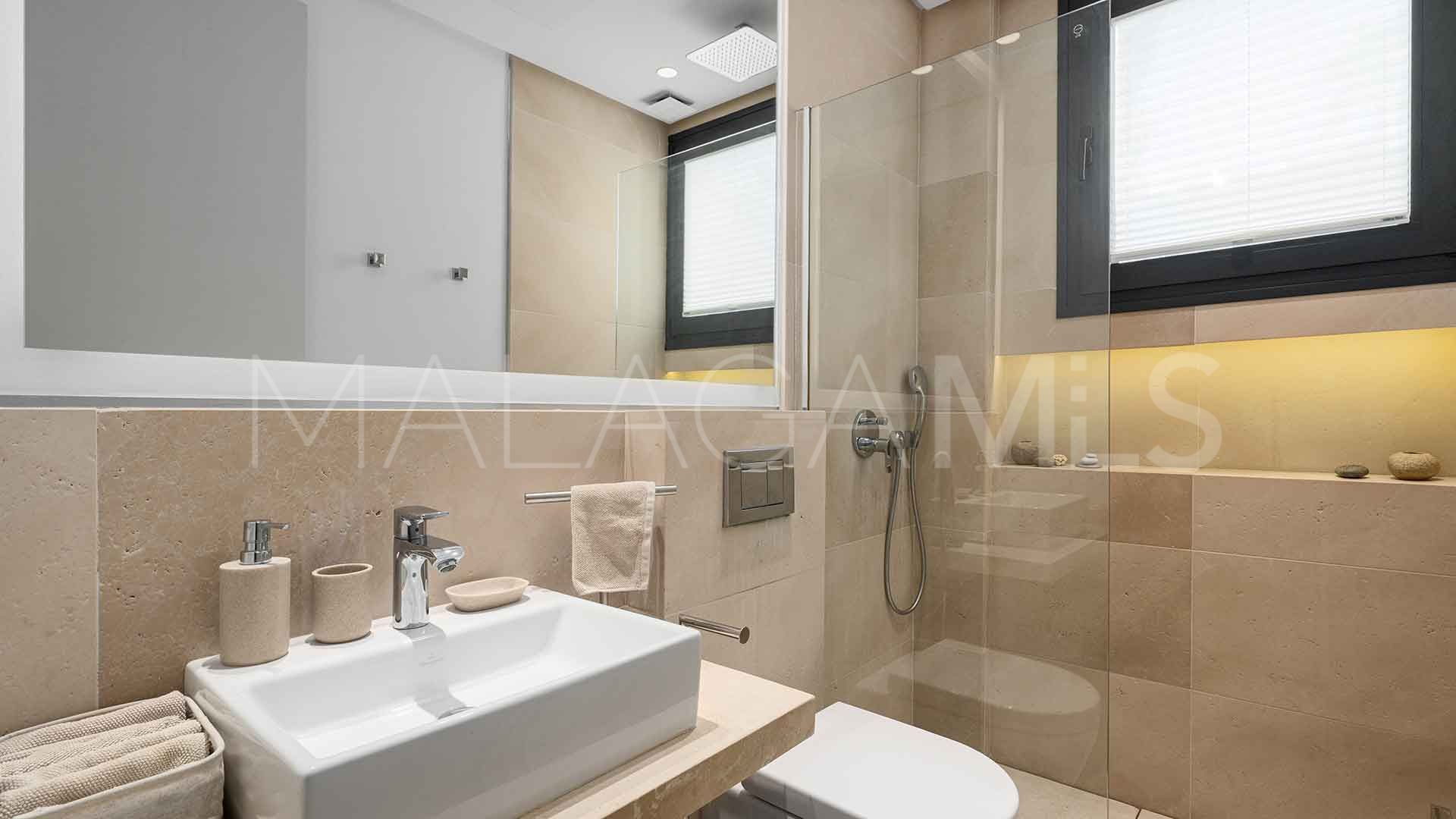 Los Olivos villa for sale