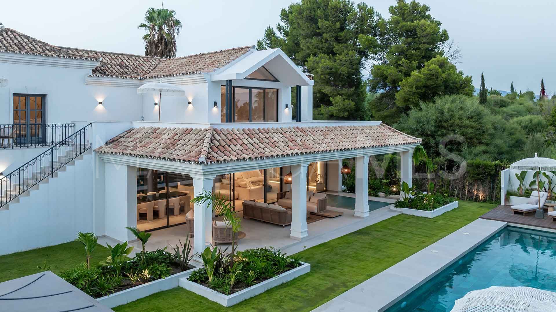 For sale Atalaya Golf villa with 5 bedrooms