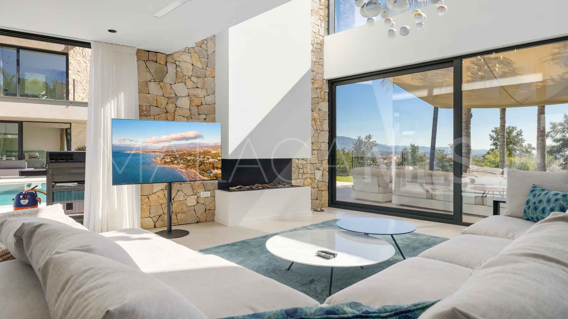 Villa for sale in La Alqueria with 5 bedrooms