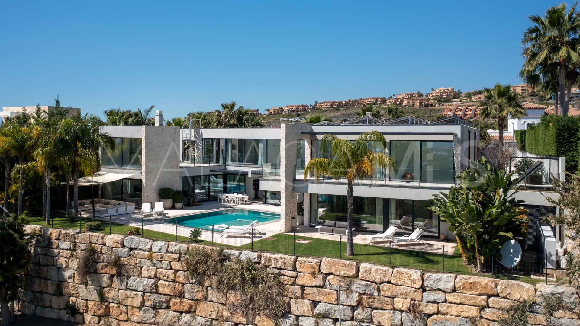 Villa for sale in La Alqueria with 5 bedrooms