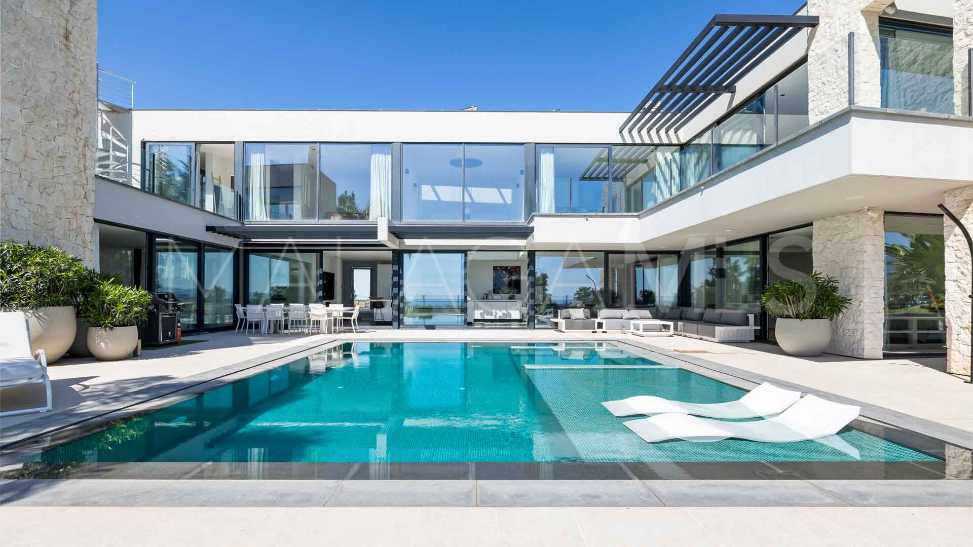 Villa for sale in La Alqueria with 5 bedrooms