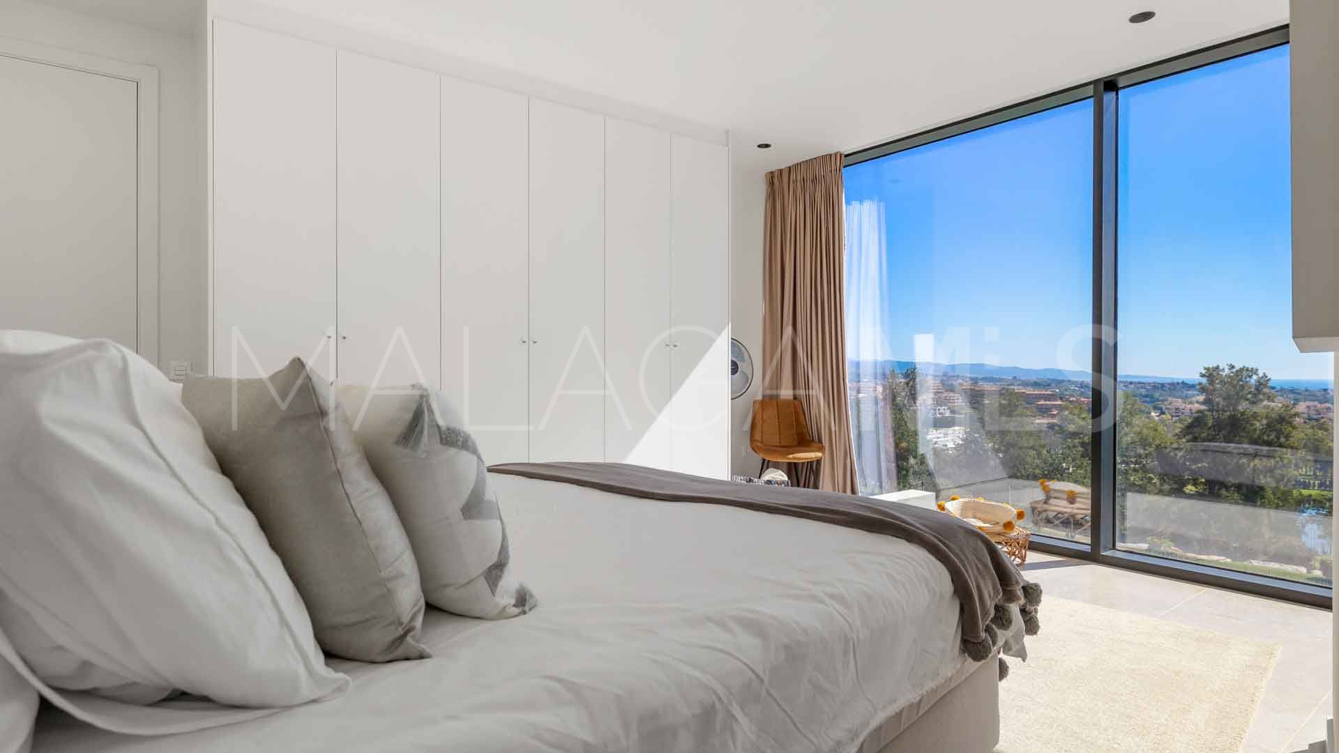 Villa for sale in La Alqueria with 5 bedrooms